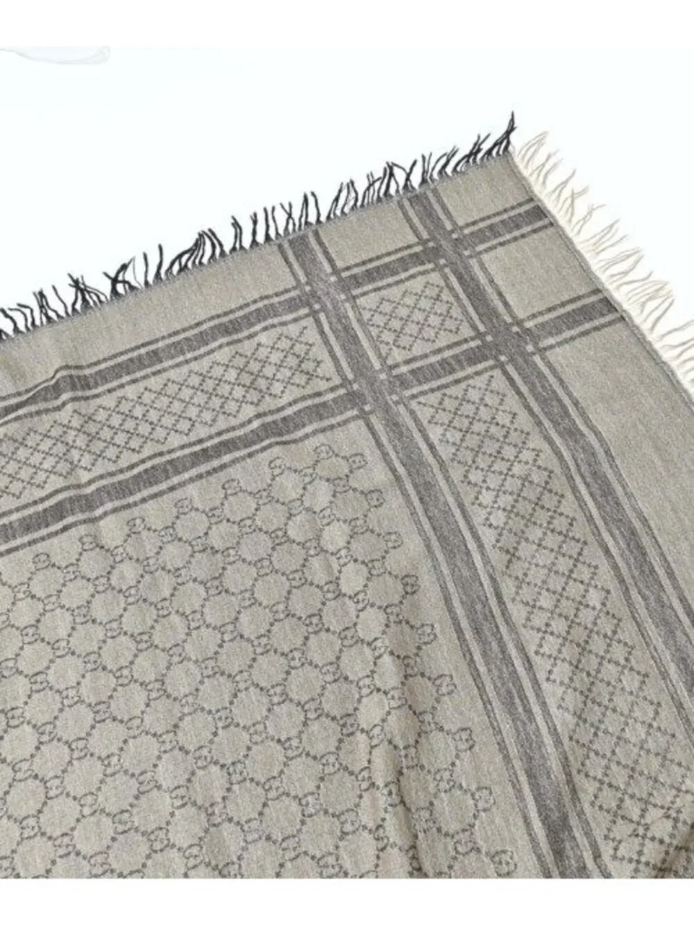 Gucci Shawl Scarf Brown